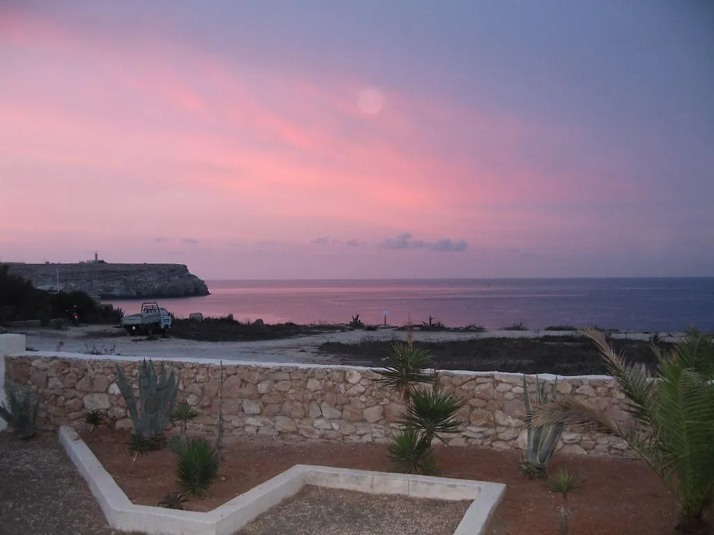 Ferienwohnung I Dammusi Di Pippo Lampedusa Apartment
