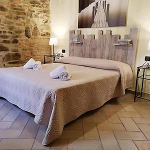 https://rustici-di-scarlino.it-tuscanyhotel.com